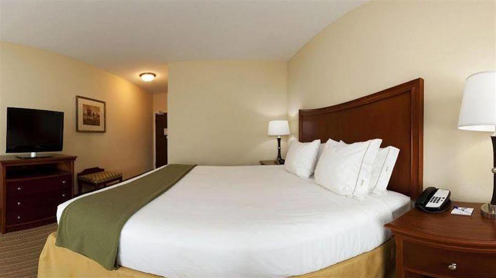 Holiday Inn Express Hotel & Suites Portland By Ihg Exterior photo